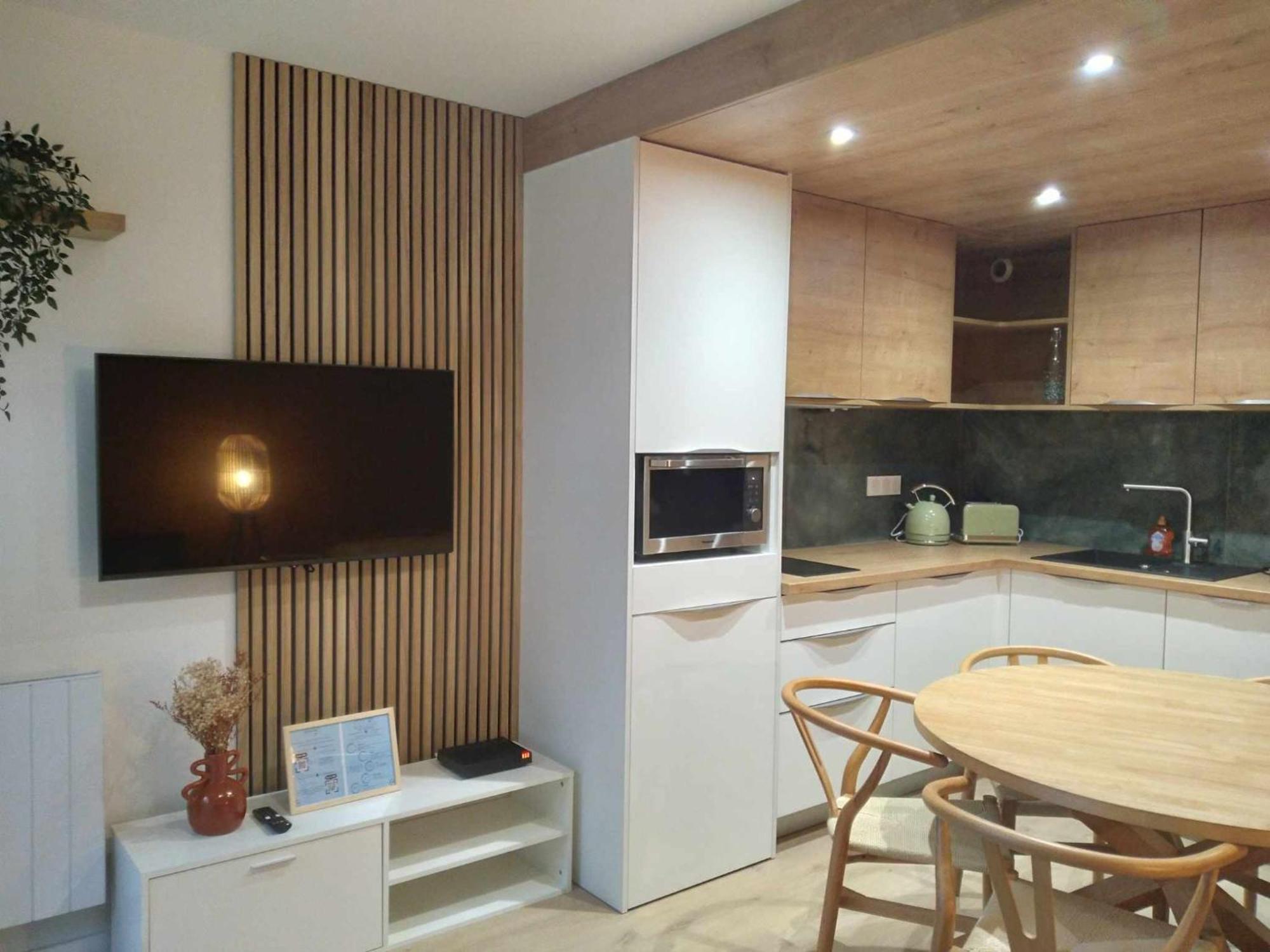 Duplex Lumineux - 40M2 - 2 Chambres - Balcon Terrasse - Parking - Entierement Renove En Mai 2024 Каутерец Екстериор снимка