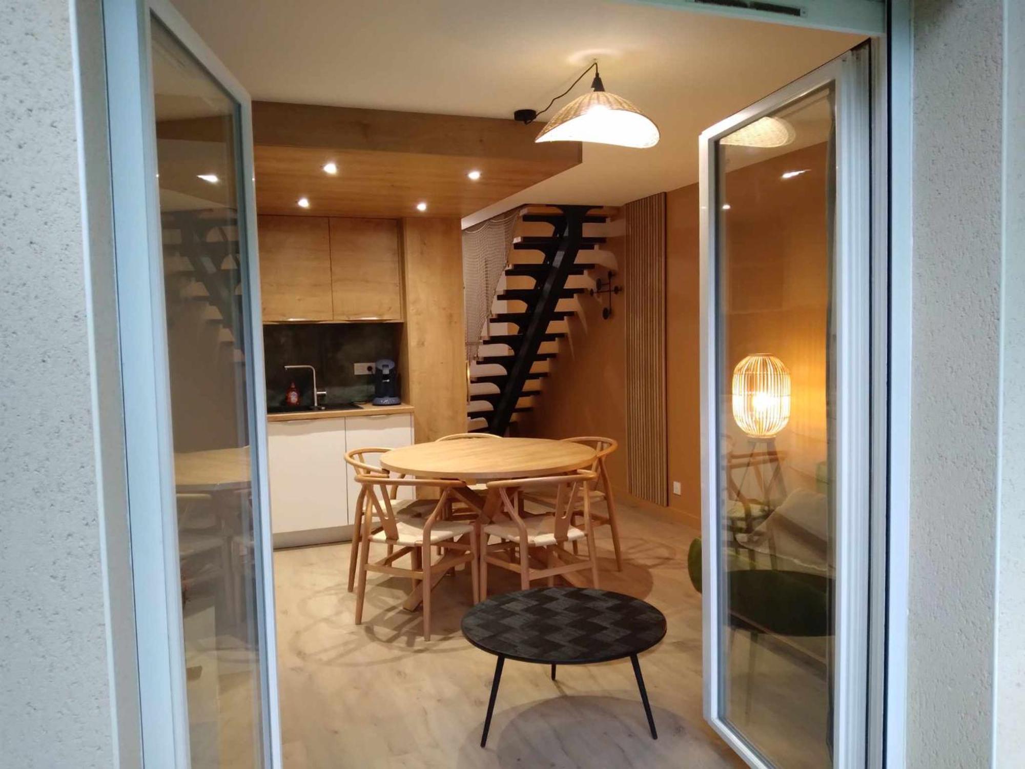 Duplex Lumineux - 40M2 - 2 Chambres - Balcon Terrasse - Parking - Entierement Renove En Mai 2024 Каутерец Екстериор снимка