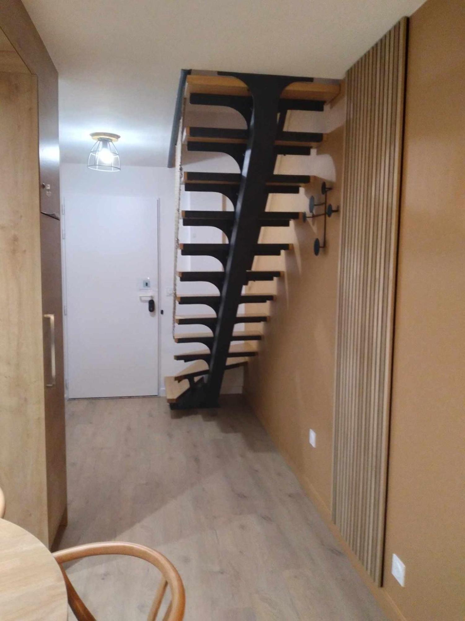 Duplex Lumineux - 40M2 - 2 Chambres - Balcon Terrasse - Parking - Entierement Renove En Mai 2024 Каутерец Екстериор снимка